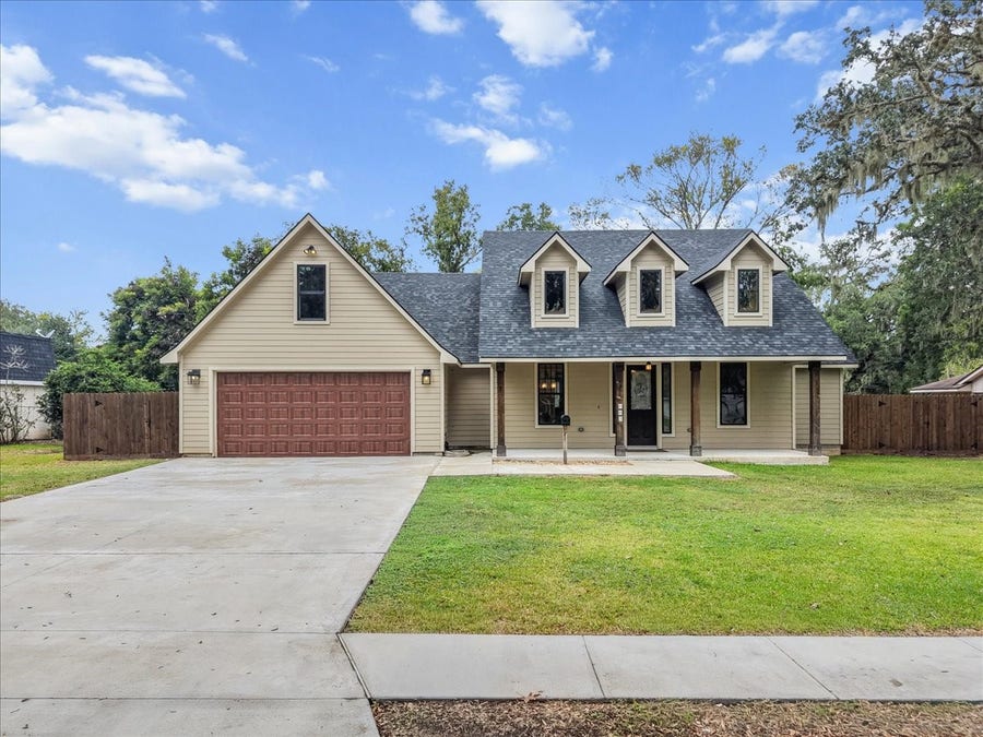 Property photo for 103 Begonia, Lake Jackson, TX