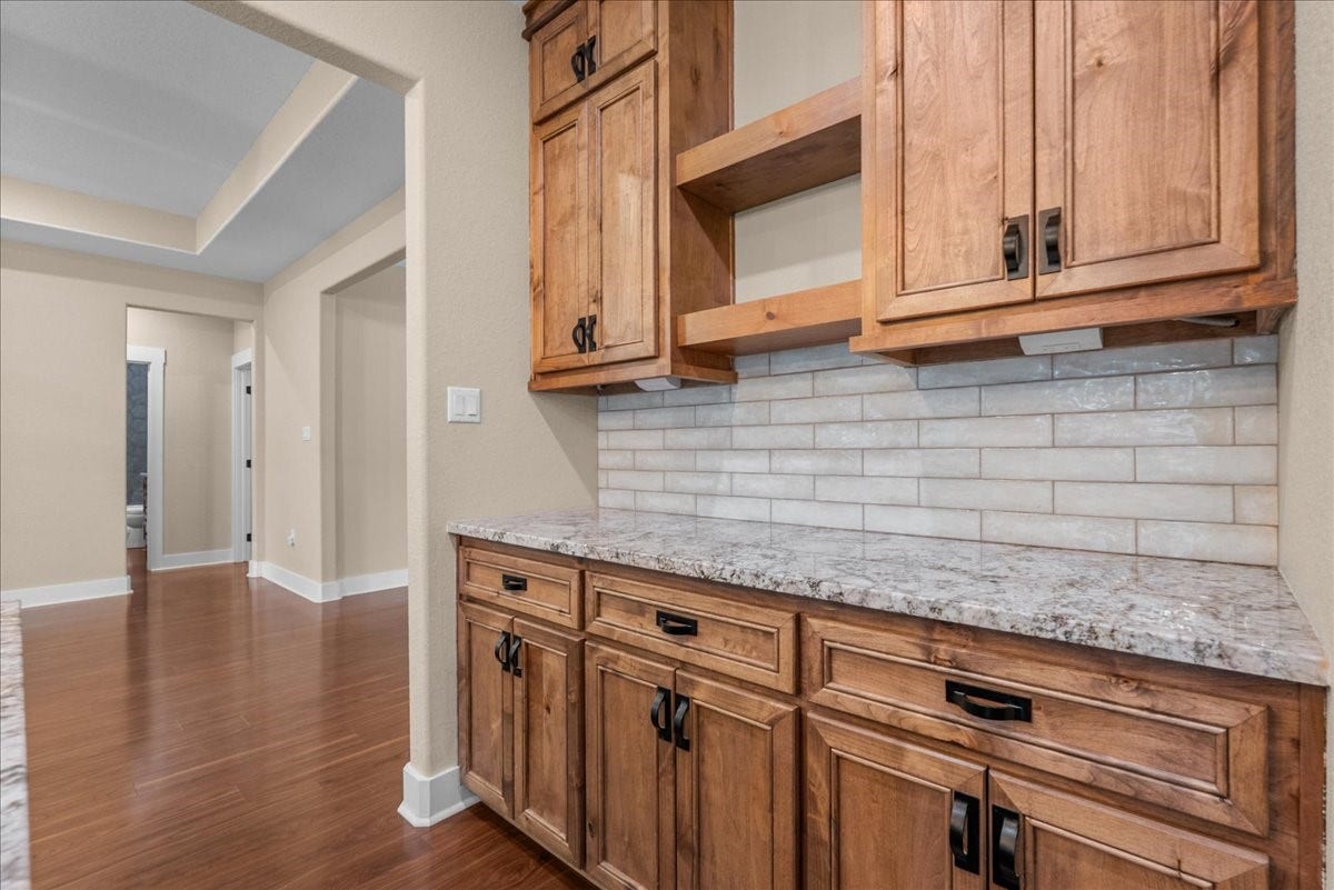 103 Begonia, Lake Jackson, TX 77566 103 Begonia, Lake Jackson, TX 77566