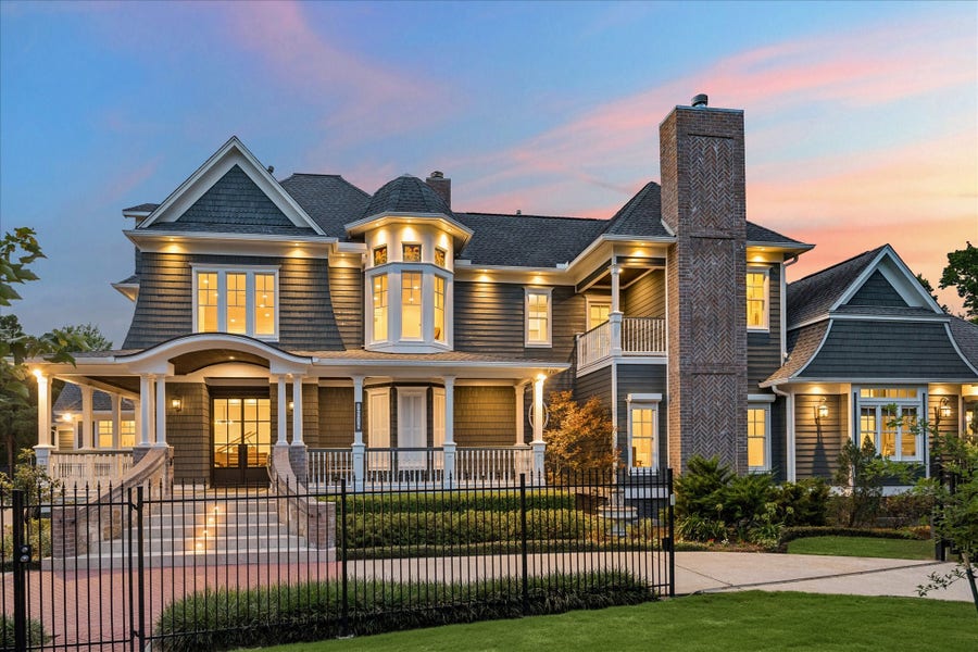 Property photo for 7818 Bellewood Drive, Houston, TX