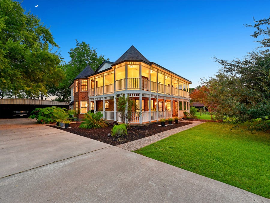 Property photo for 2507D Calder Drive, League City, TX