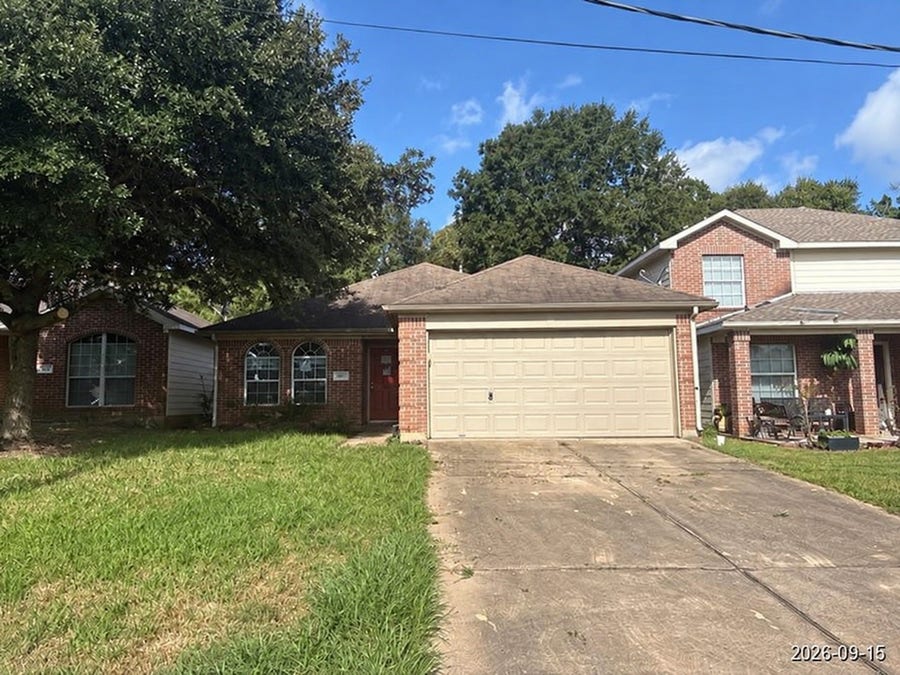 Property photo for 4513 Trophy Rack Drive, Conroe, TX