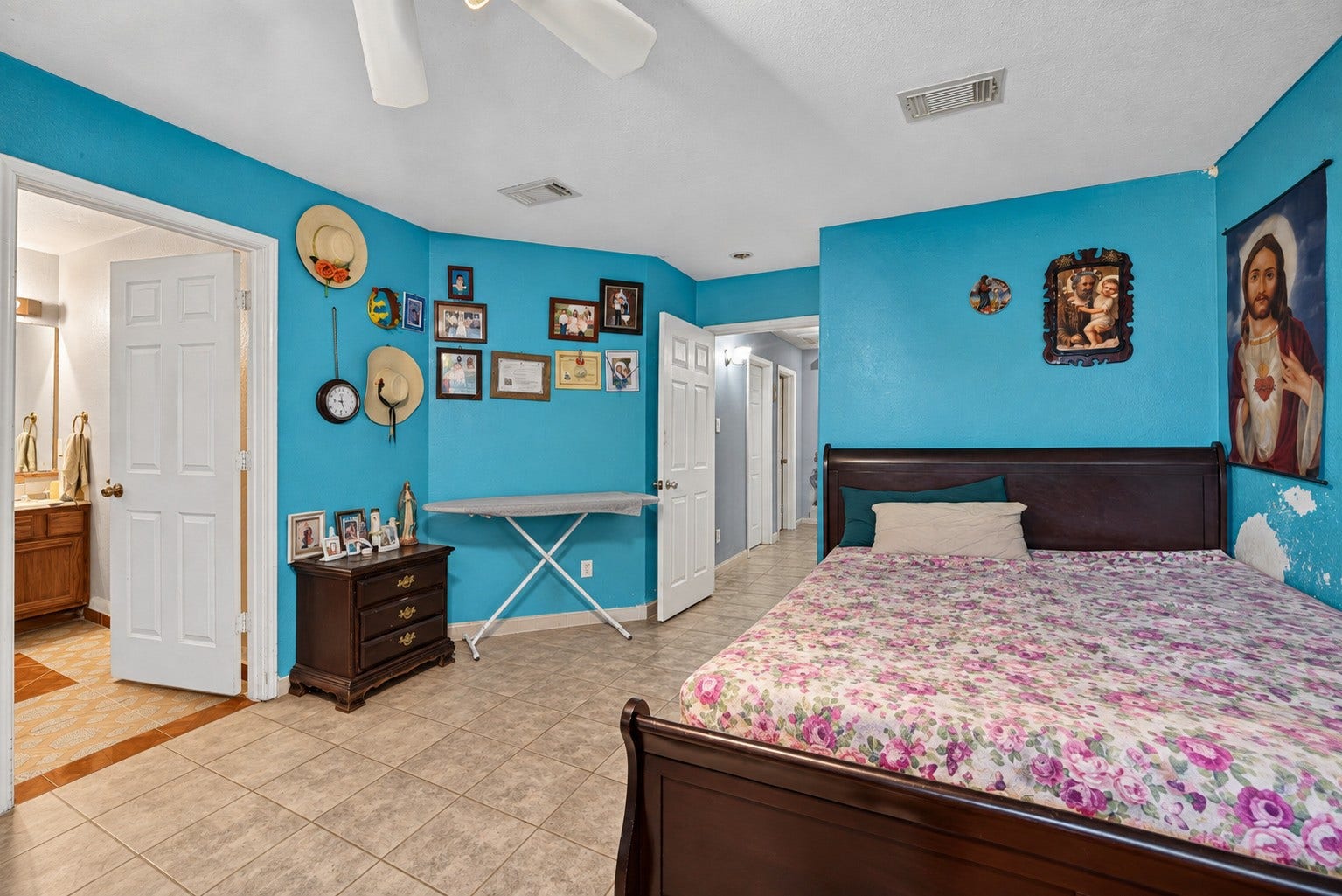 10453 Aldine Westfield Road, Houston, TX 77093 10453 Aldine Westfield Road, Houston, TX 77093