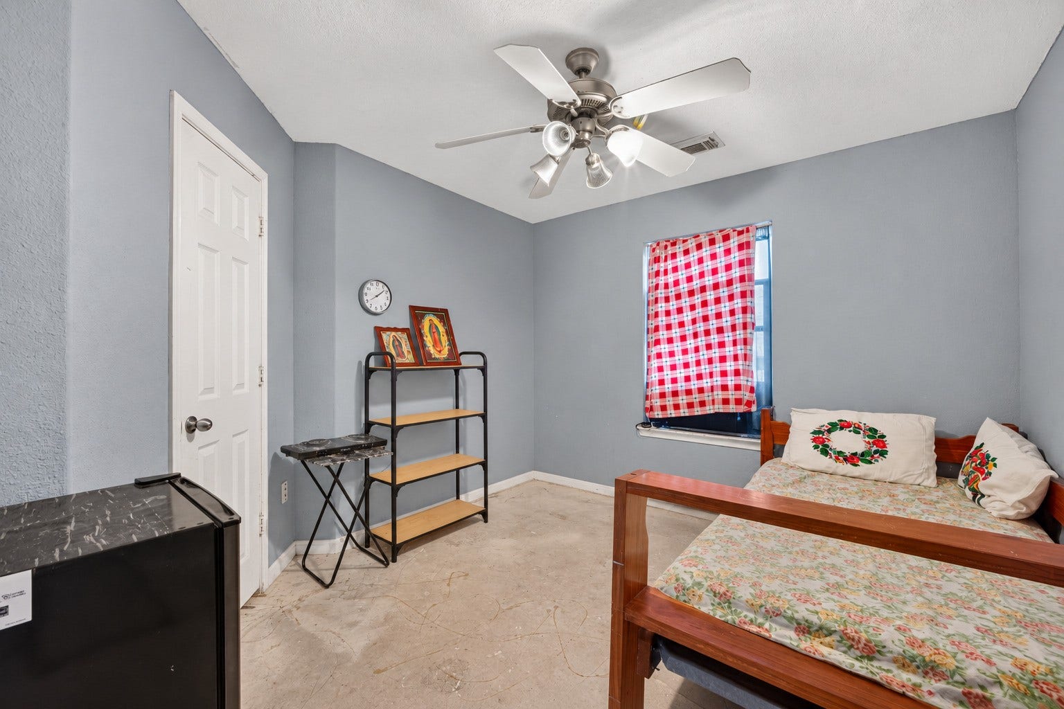10453 Aldine Westfield Road, Houston, TX 77093 10453 Aldine Westfield Road, Houston, TX 77093