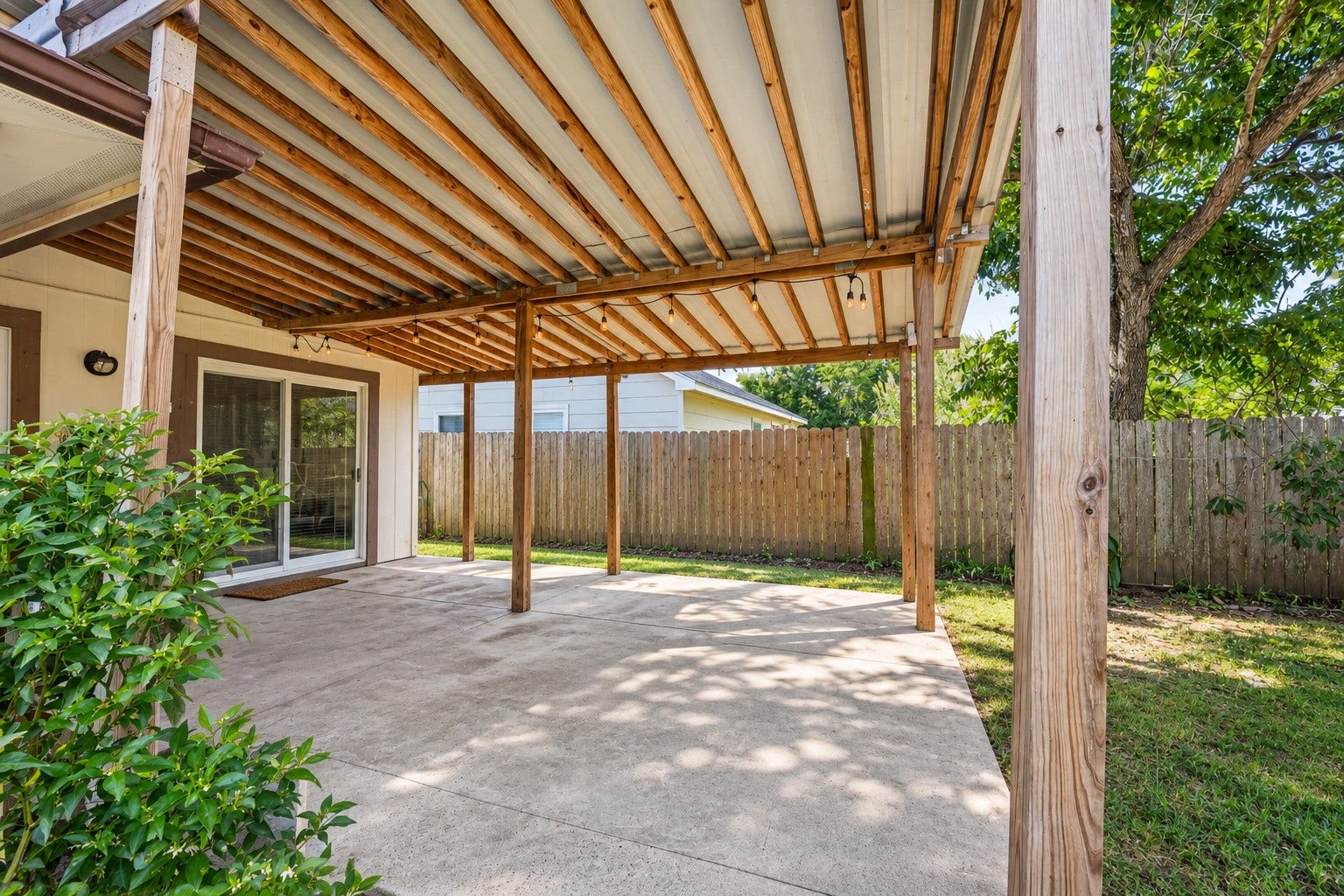 10453 Aldine Westfield Road, Houston, TX 77093 10453 Aldine Westfield Road, Houston, TX 77093