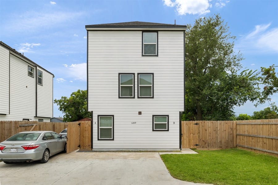 Property photo for 6309 Sandra Street, Houston, TX