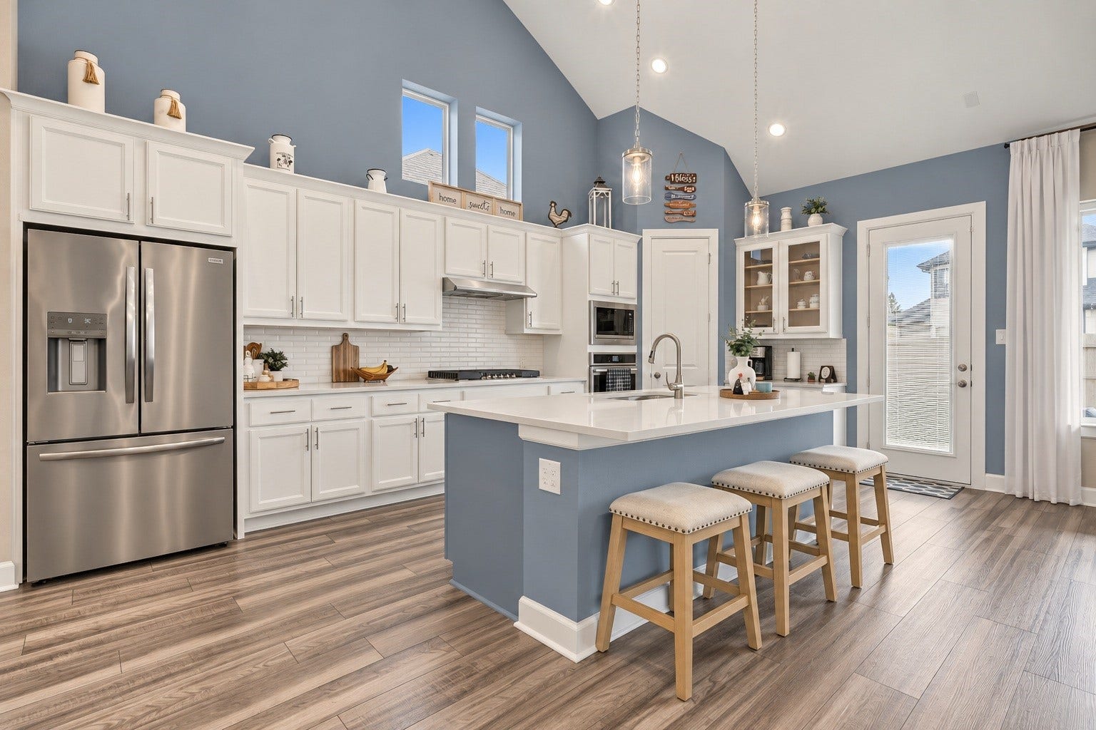 17521 Limoncello Lane, Conroe, TX 77302 Beautifully Designed Kitchen