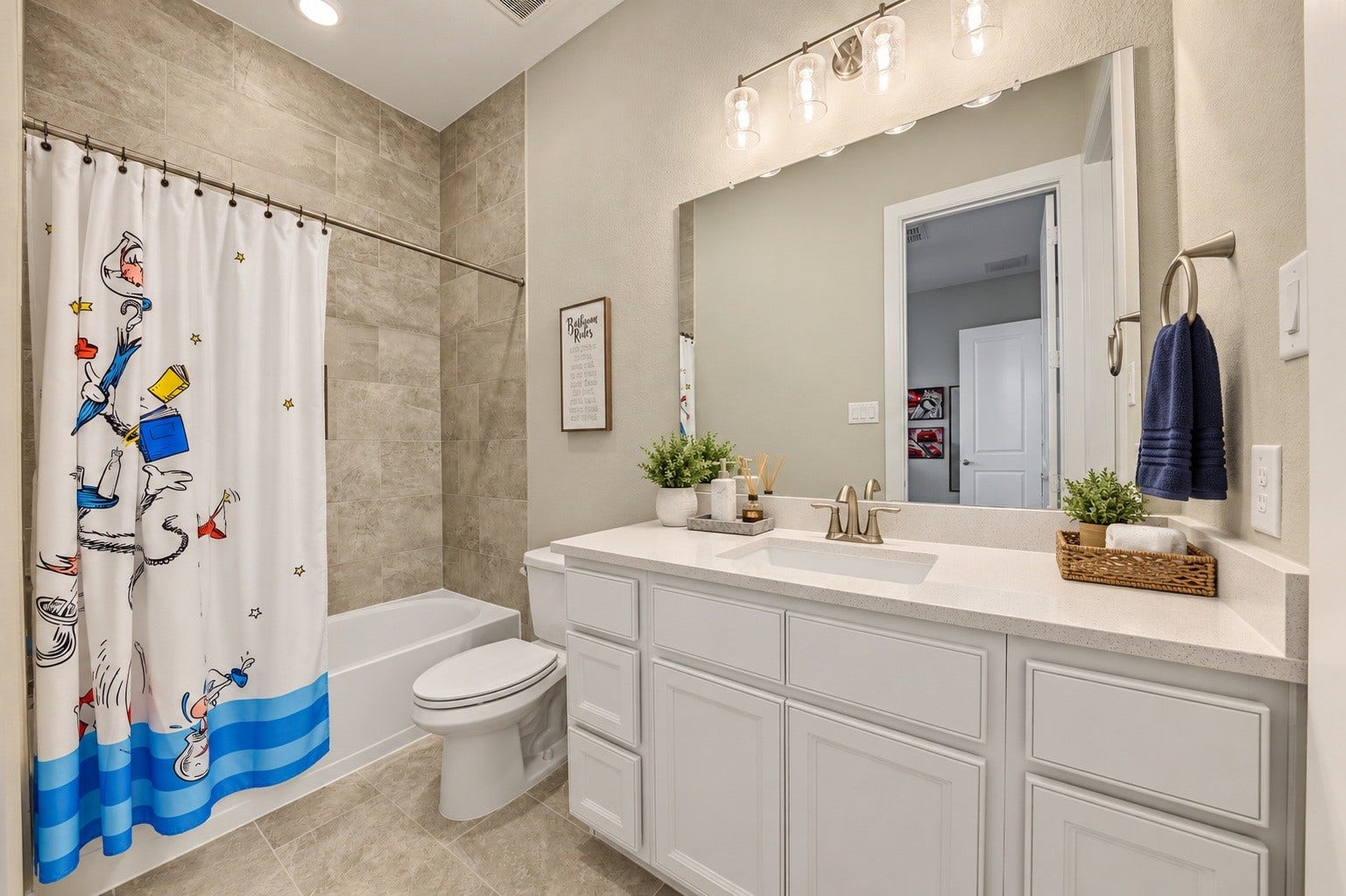 17521 Limoncello Lane, Conroe, TX 77302 Full Secondary Bathroom