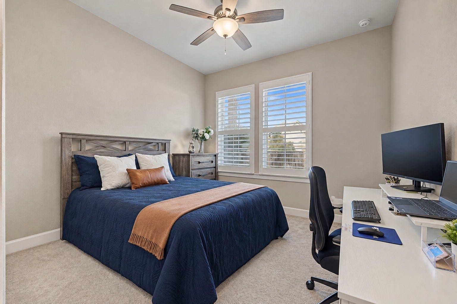 17521 Limoncello Lane, Conroe, TX 77302 Spacious Guest Bedroom