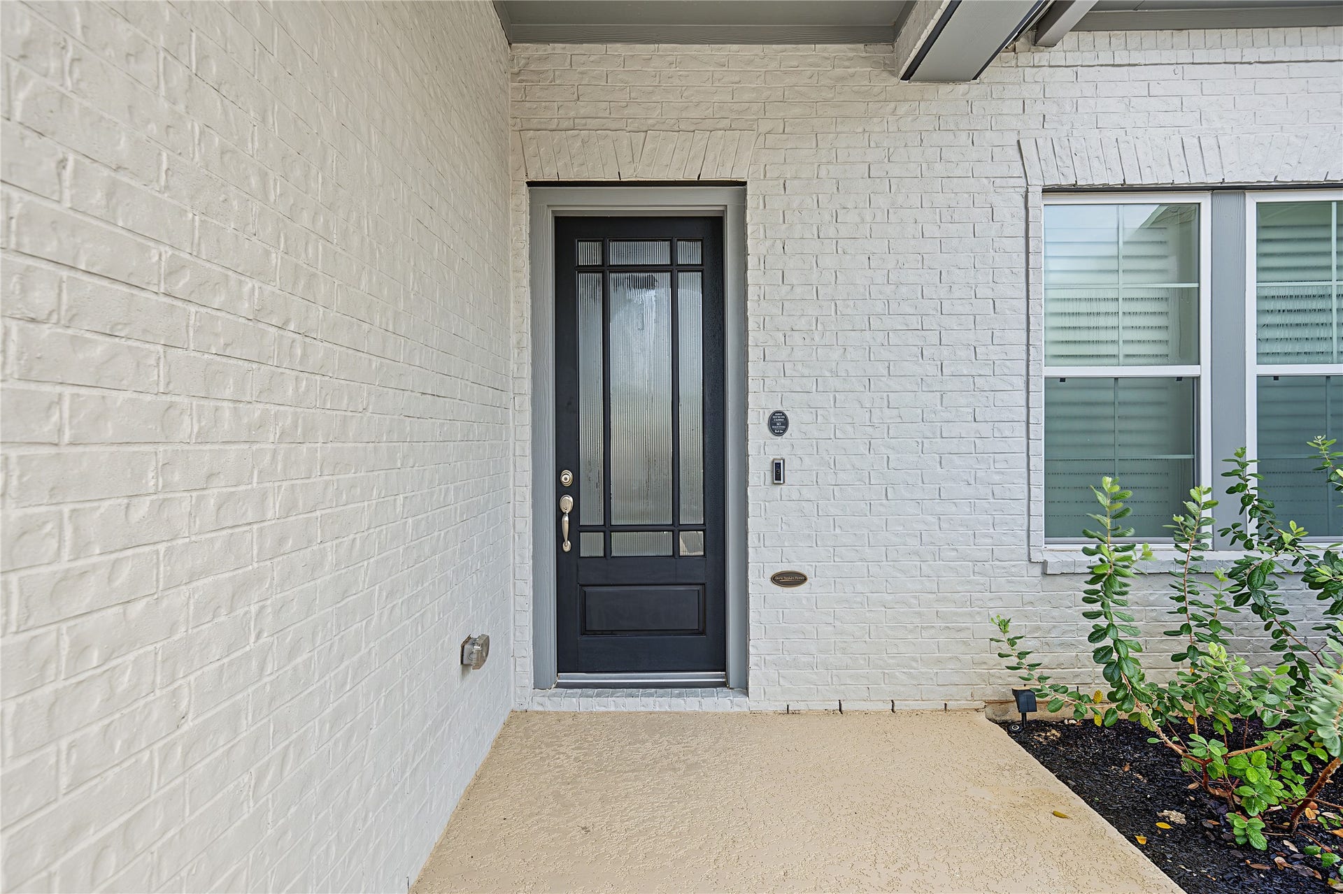 17521 Limoncello Lane, Conroe, TX 77302 Welcoming Front Entrance