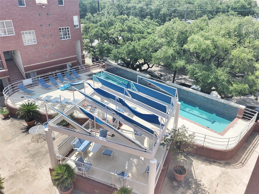 Property photo for 4004 Montrose Boulevard, #17D, Houston, TX
