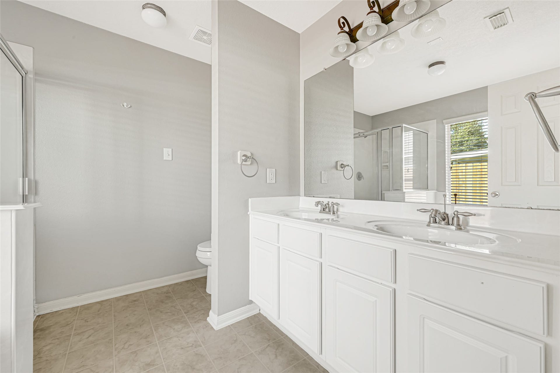12943 Palm Leaf Court, Houston, TX 77044 12943 Palm Leaf Court, Houston, TX 77044