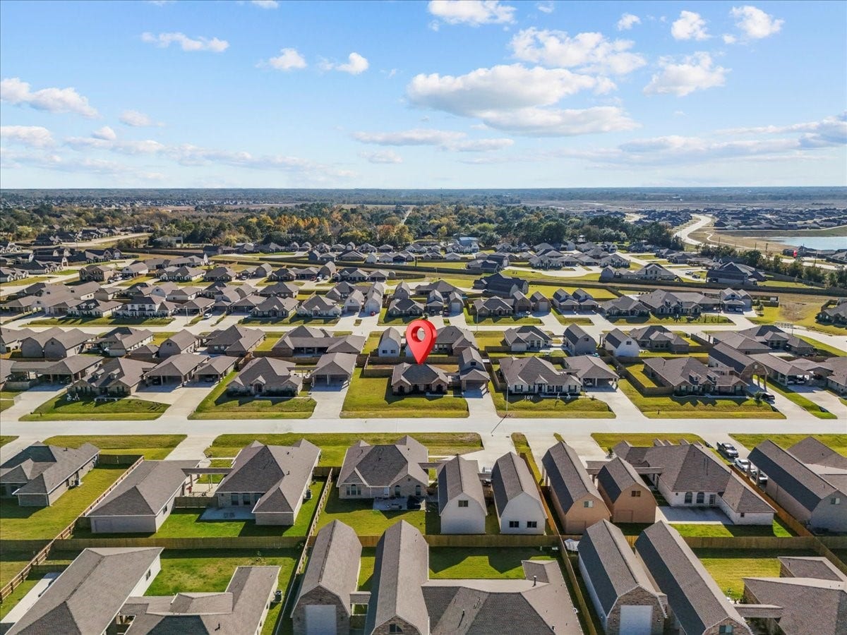 2111 Gilbert Road, Dickinson, TX 77539 Aerial view