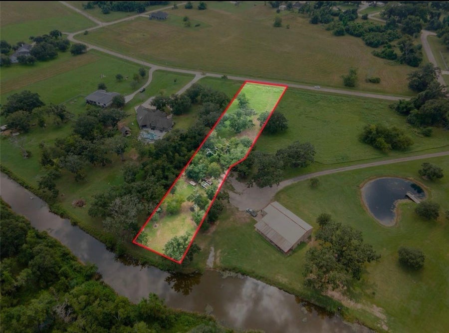 Property photo for TBD wrangler Bend, Angleton, TX