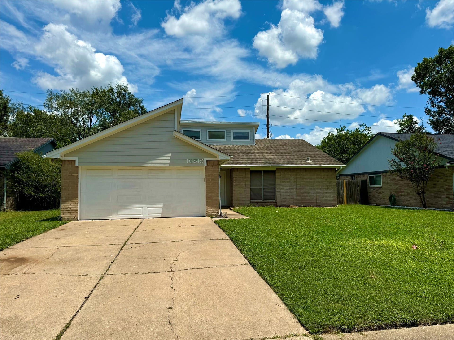 16819 Red Gully Drive, Sugar Land, TX 77498 16819 Red Gully Drive, Sugar Land, TX 77498