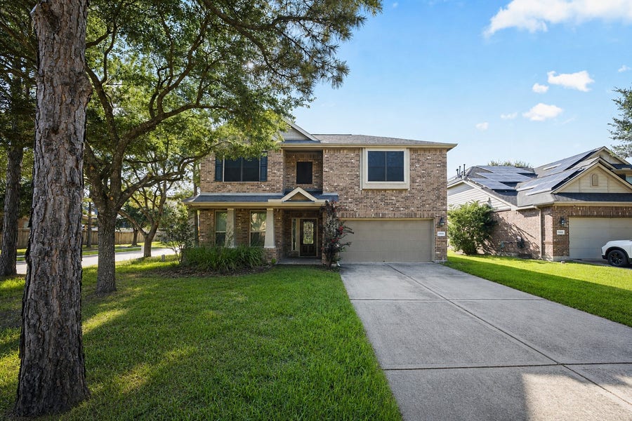 Property photo for 17206 Lowell Lake Lane, Humble, TX