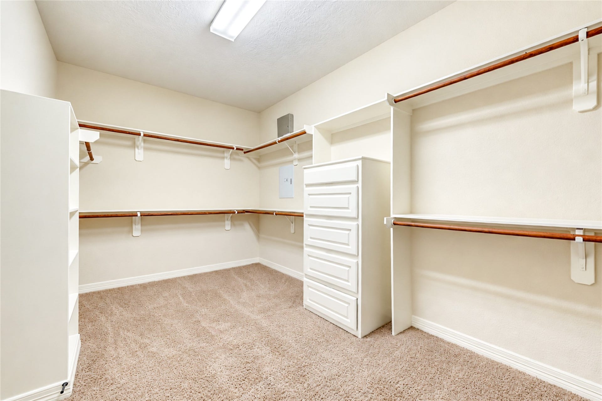 28202 S Firethorne Road, Katy, TX 77494 Huge closet