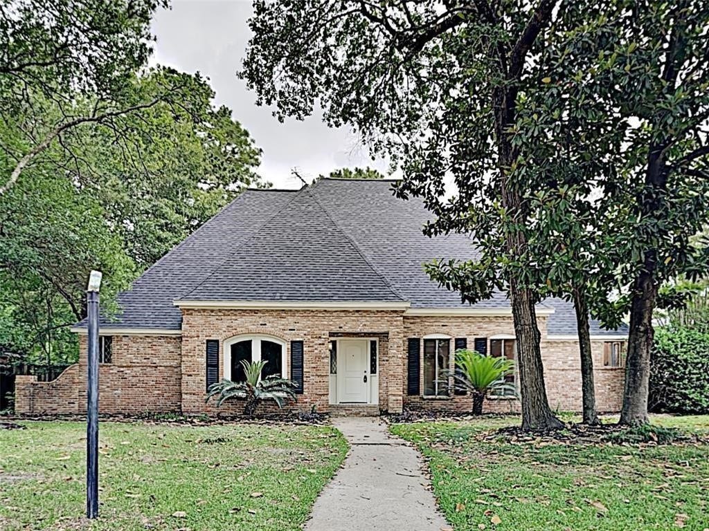 1102 Baffin Lane, Houston, TX 77090 1102 Baffin Lane, Houston, TX 77090