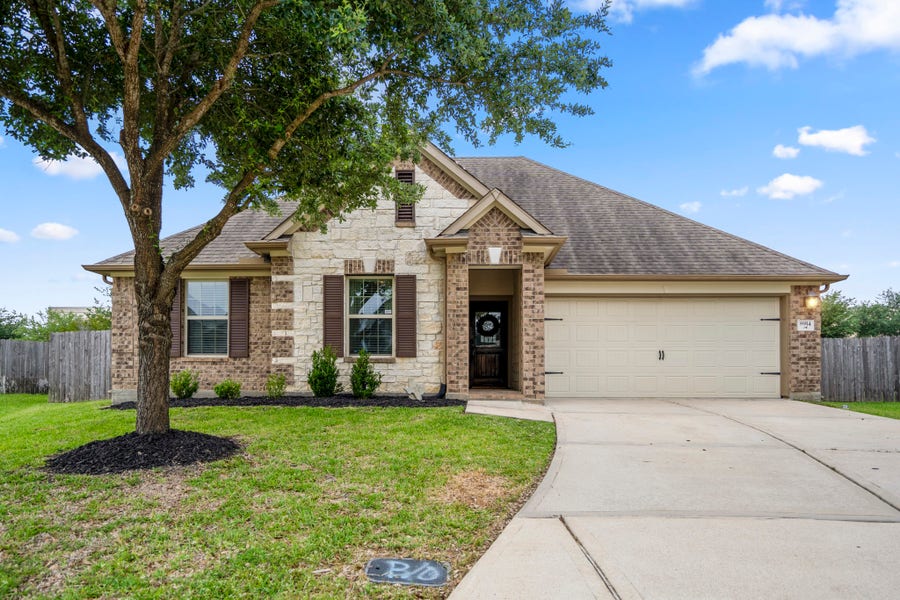 Property photo for 8914 Hummingbird Glen Court, Tomball, TX