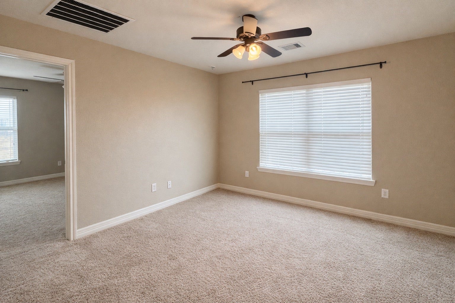 10203 Hidden Creek Falls Lane, Brookshire, TX 77423 GAME ROOM