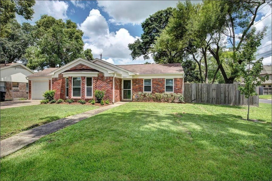 Property photo for 9802 Pine Lake Drive Drive, Houston, TX
