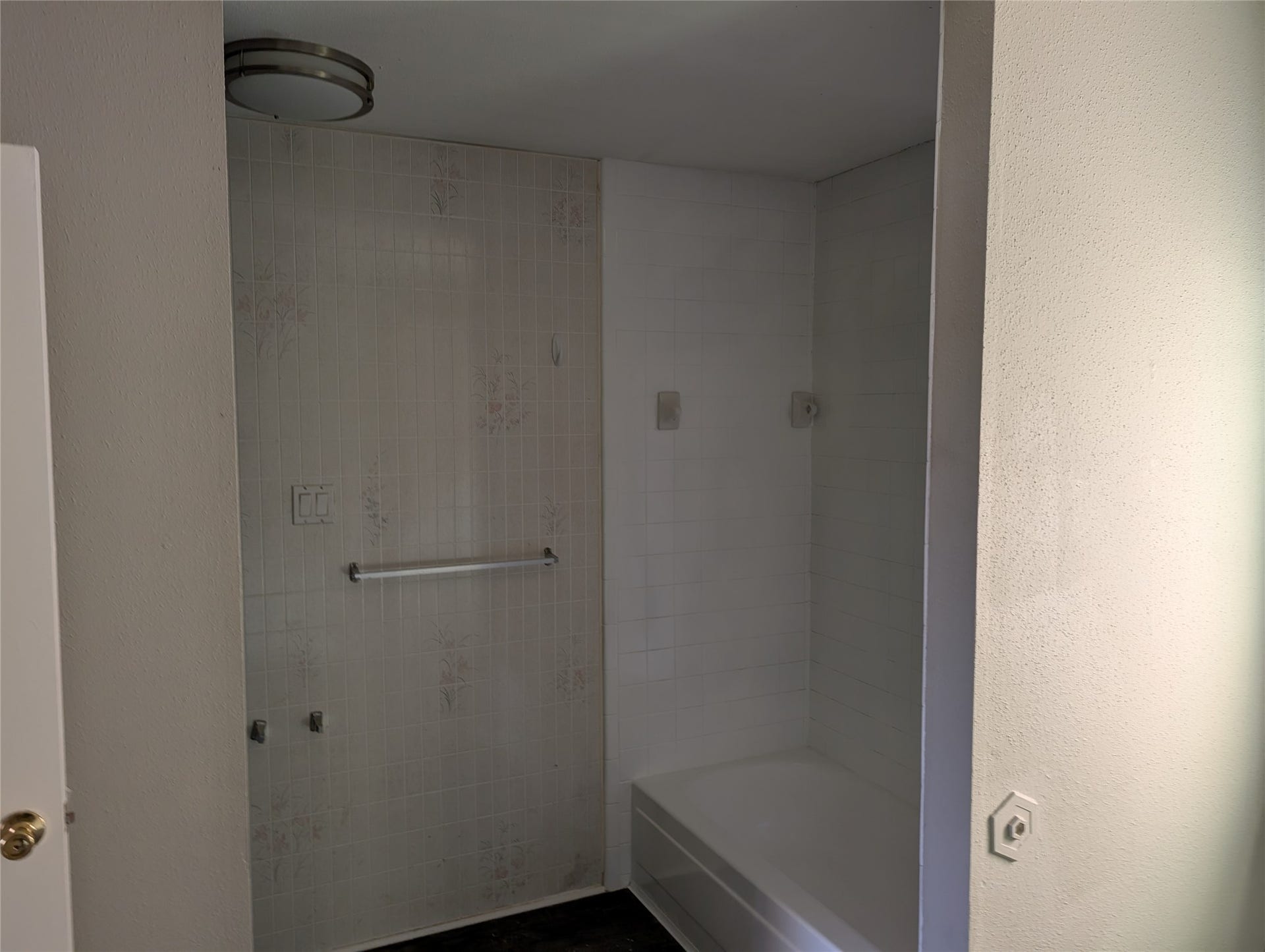 7514 Shaddock, Houston, TX 77041