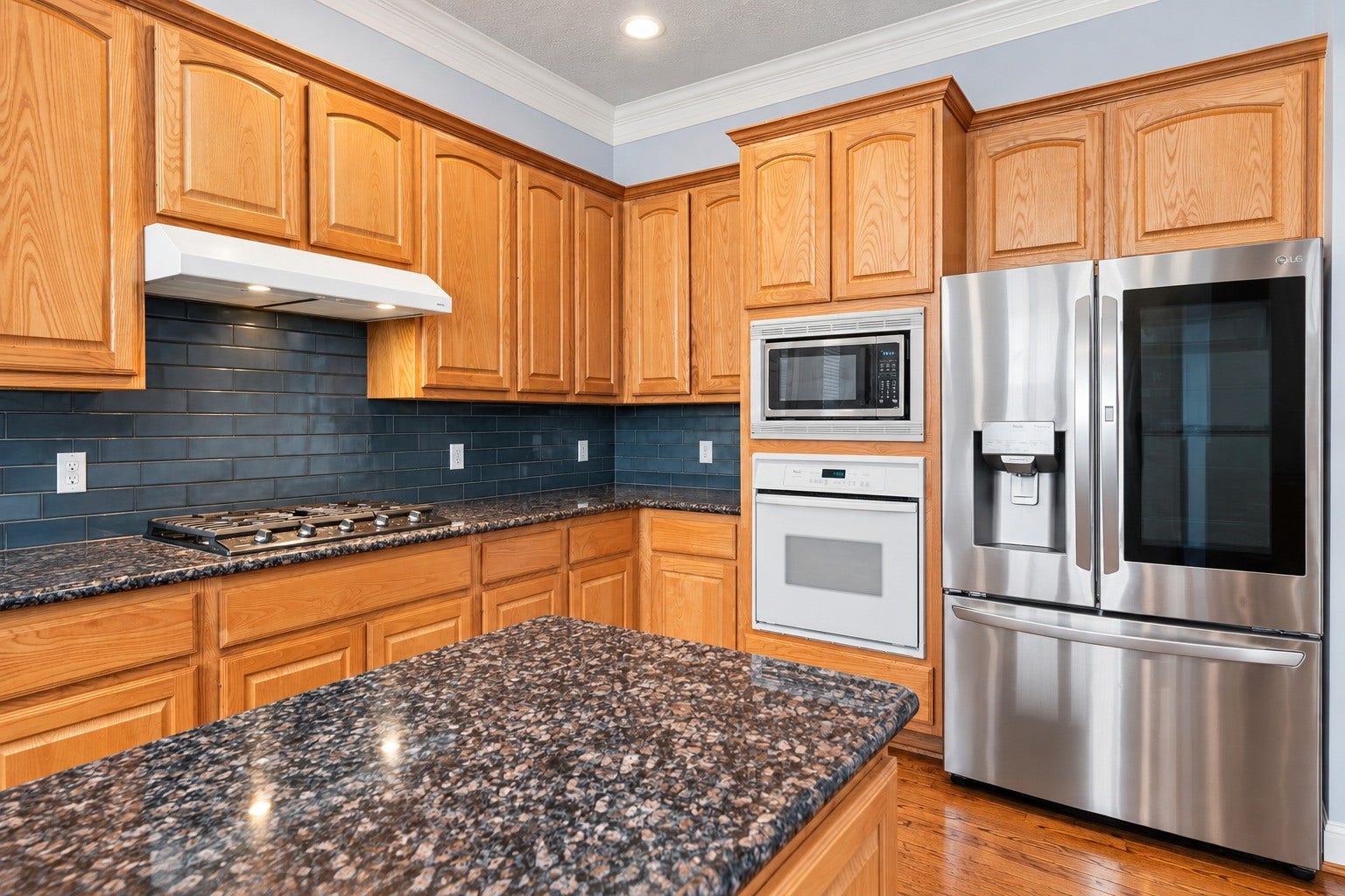 6309 Mapleridge Street, Houston, TX 77081 6309 Mapleridge Street, Houston, TX 77081