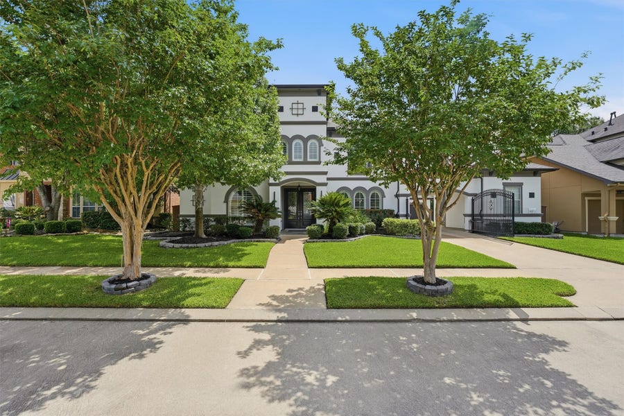 Property photo for 18726 Scoresby Manor Drive, Spring, TX