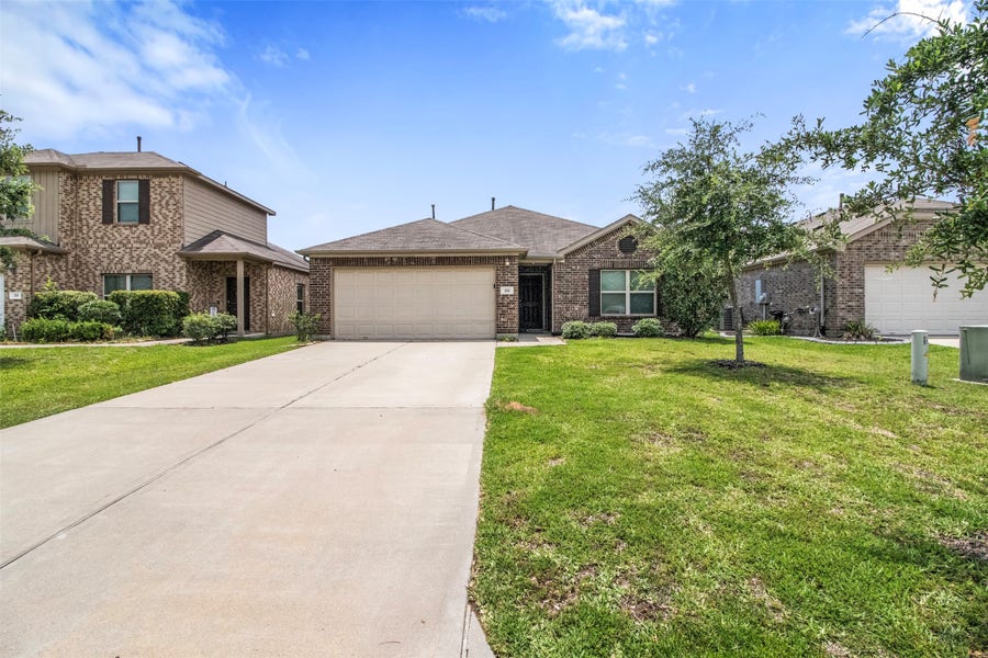 Property photo for 114 Courageous Side Way, Magnolia, TX