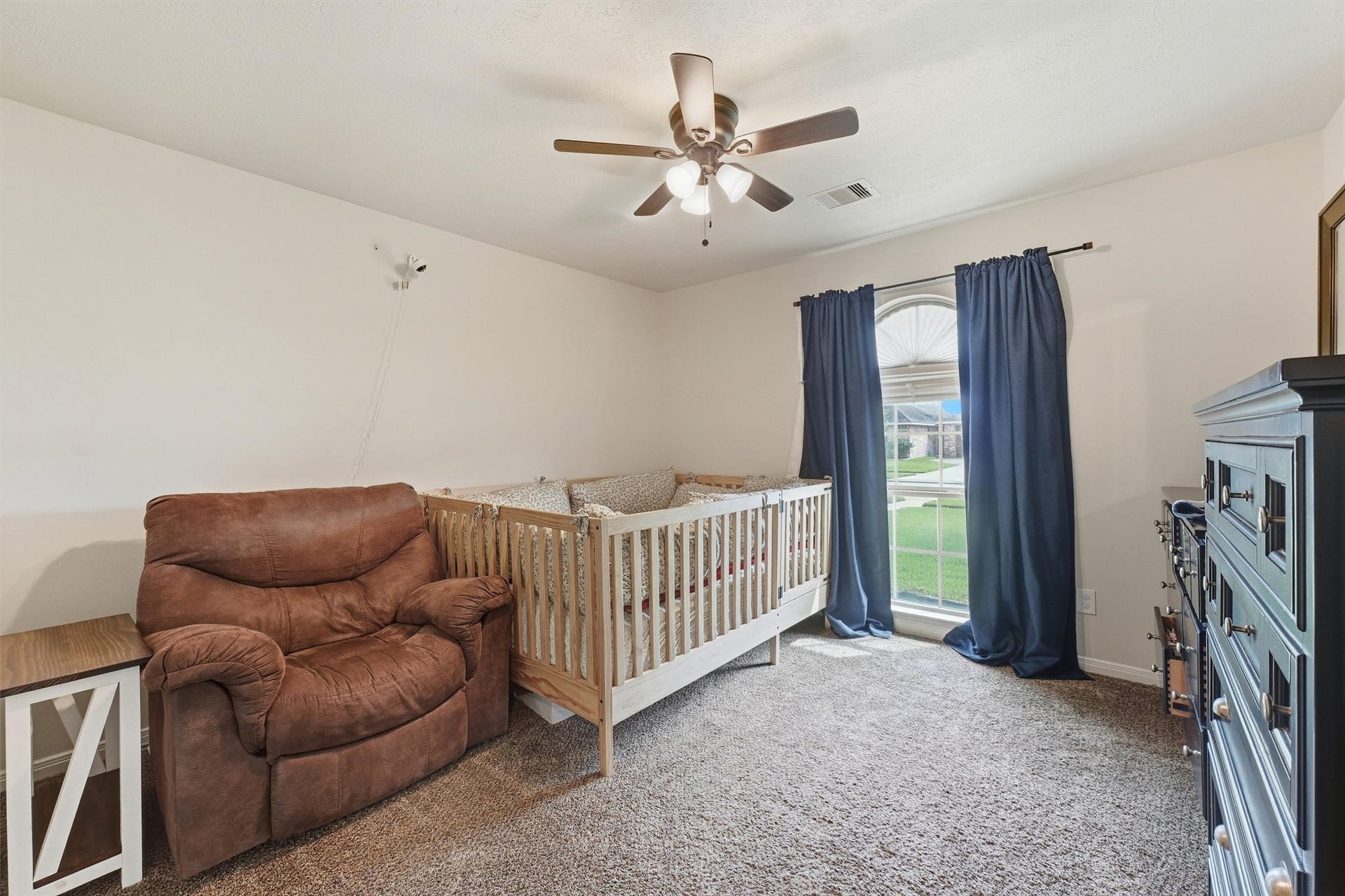 6715 Arlington Drive, Manvel, TX 77578 bedroom