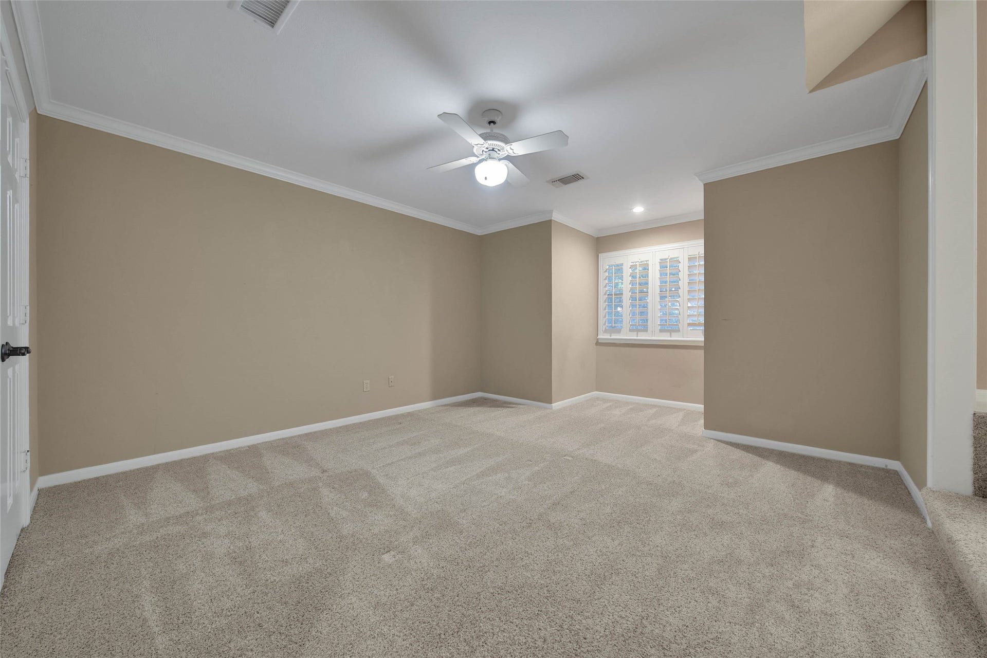 5814 Woodland Creek Drive, Kingwood, TX 77345 This is the 5th bedroom / Flex space - this could also be a gameroom or media room - you decide!