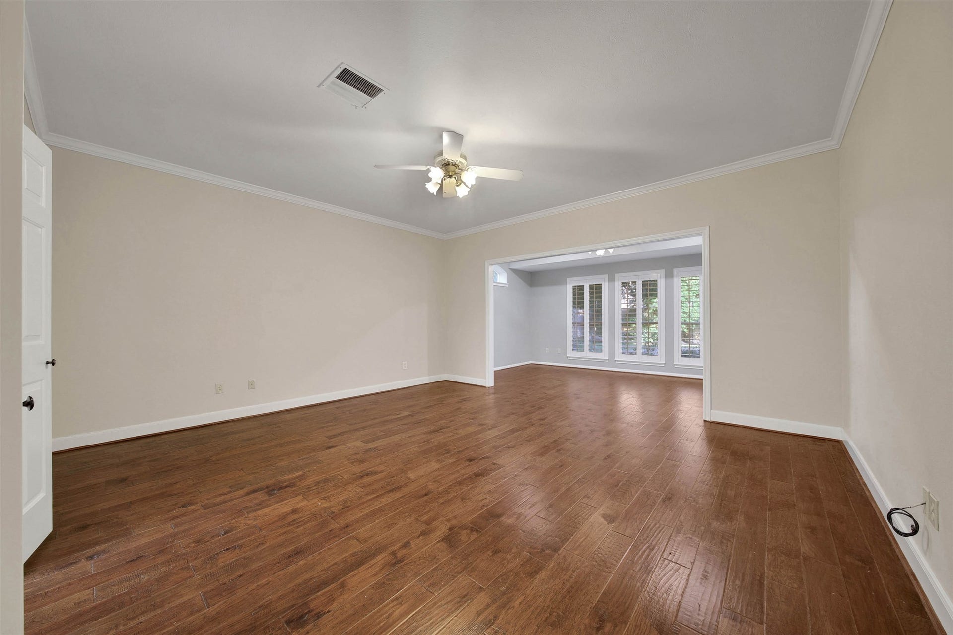 5814 Woodland Creek Drive, Kingwood, TX 77345 The primary suite is 17 x 16 and is large enough for your biggest bedroom furniture. The adjacent flex space is perfect for a work at home space, a nursery, or your own private place to workout.