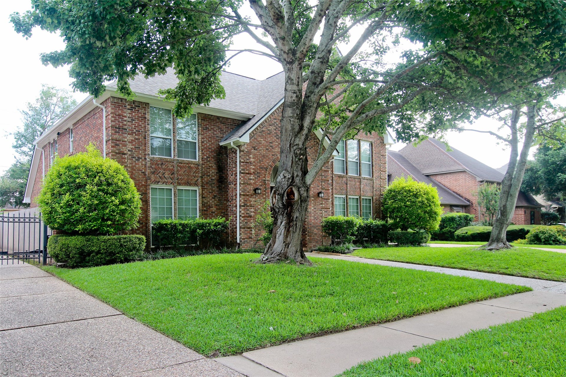 2918 Deer Creek Drive, Sugar Land, TX 77478 2918 Deer Creek Drive, Sugar Land, TX 77478