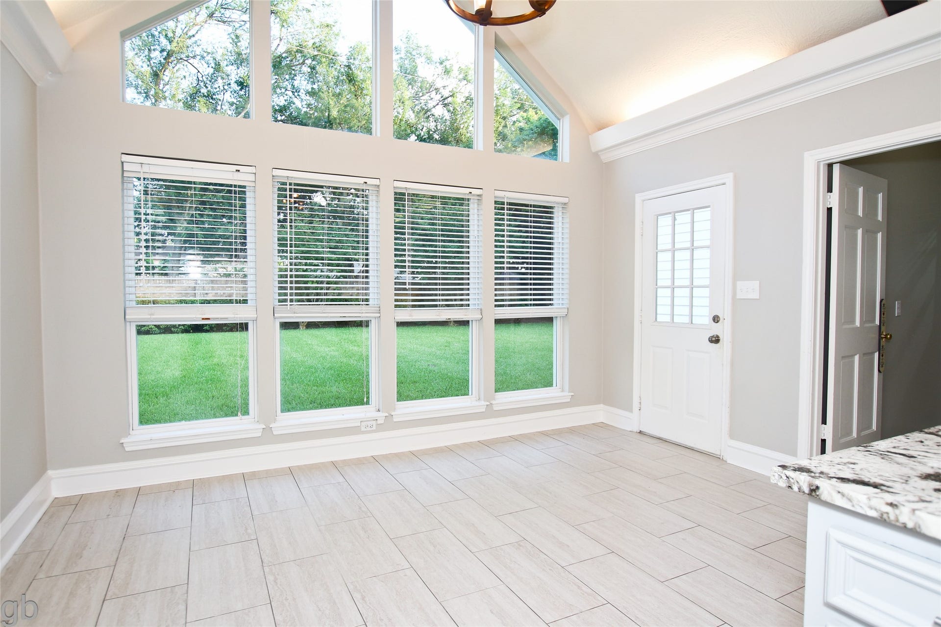 2918 Deer Creek Drive, Sugar Land, TX 77478 Breakfast room