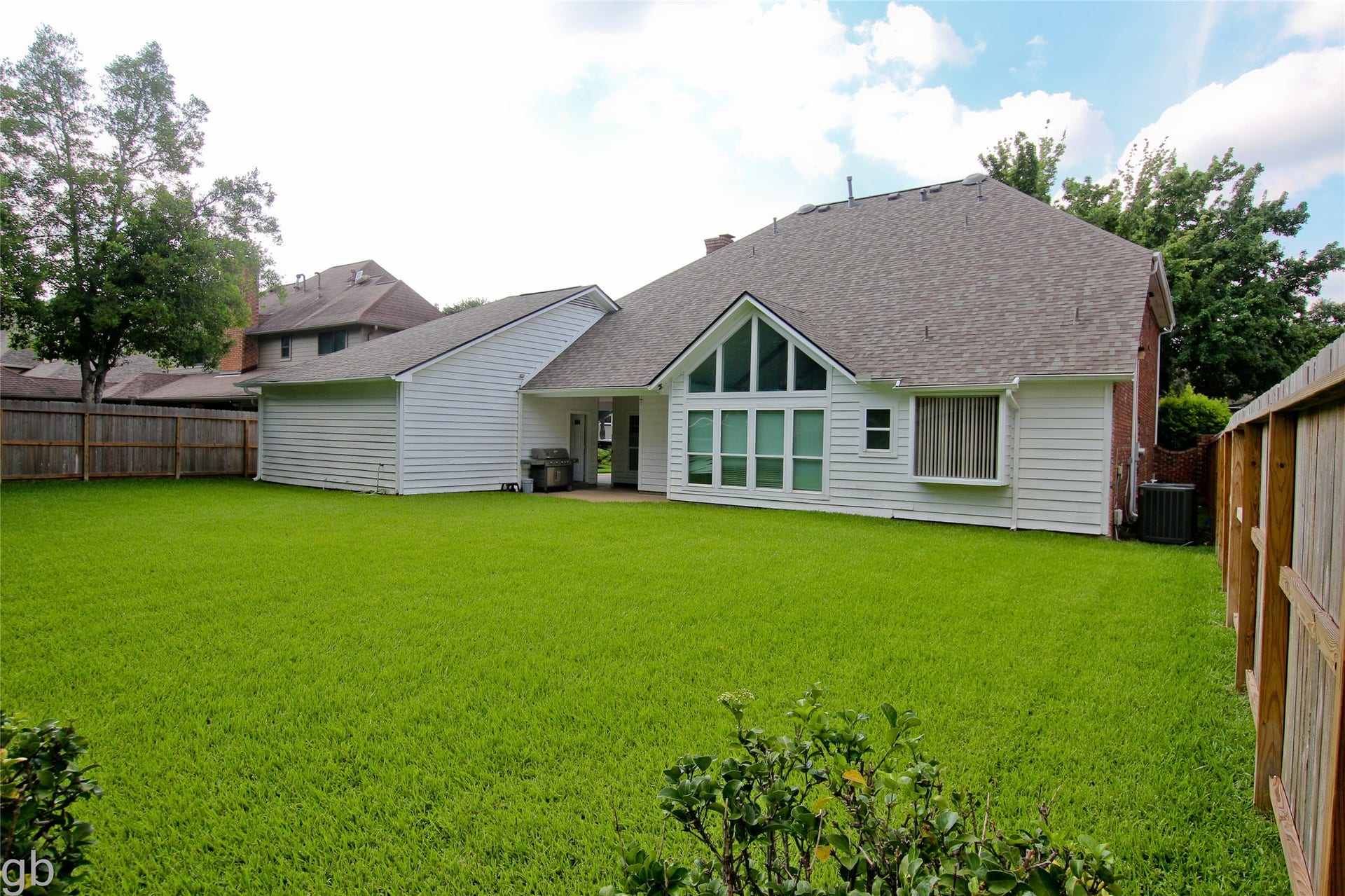 2918 Deer Creek Drive, Sugar Land, TX 77478 Backyard