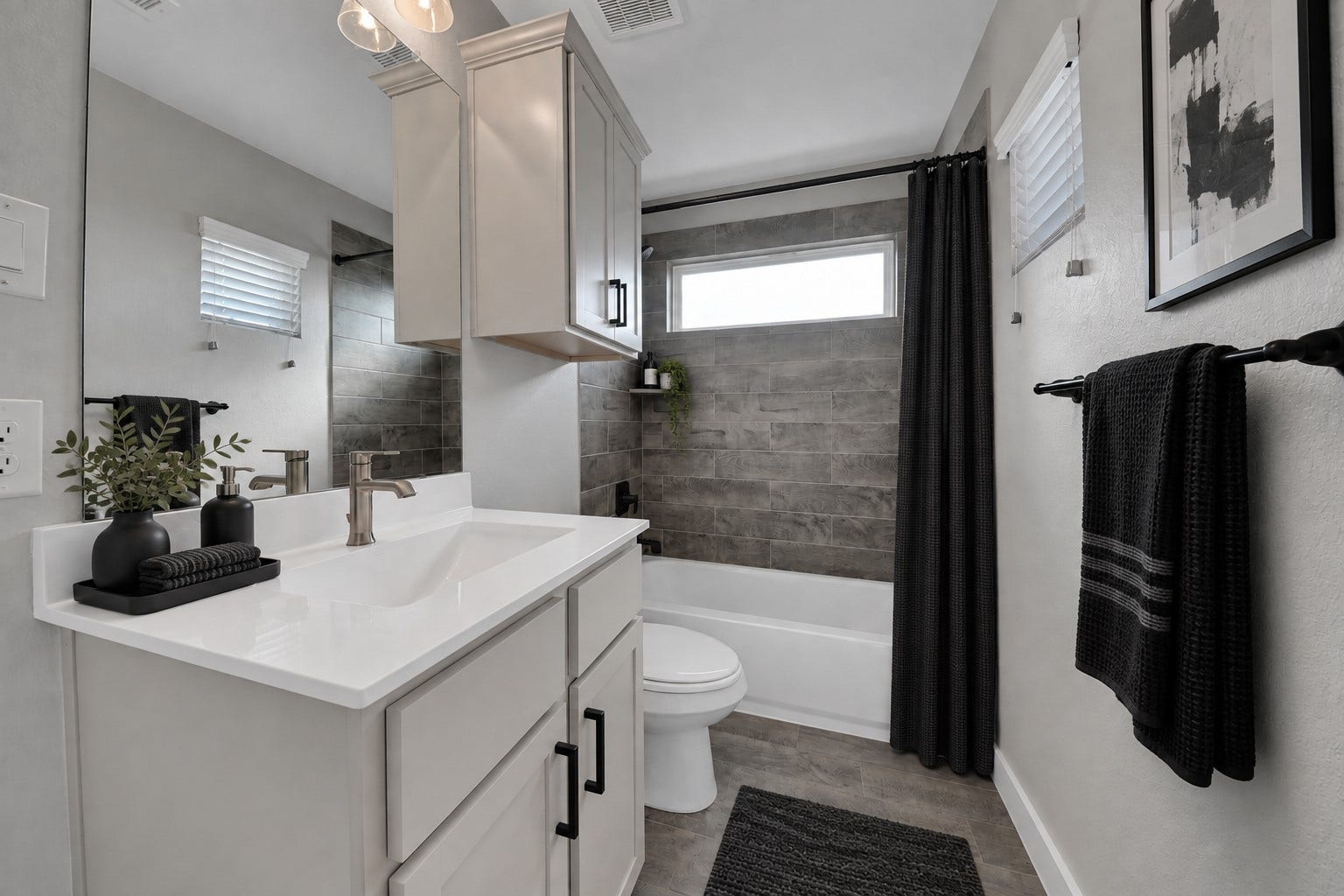 23619 Iris Field Court, Katy, TX 77493 Ensuite bath.