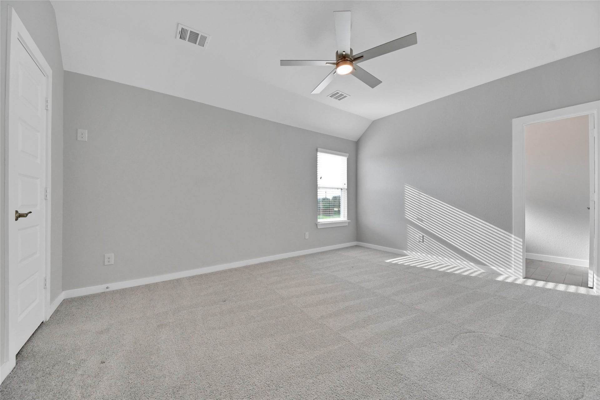 23619 Iris Field Court, Katy, TX 77493 Bedroom #4. Spacious secondary bedroom featuring a private en-suite bath, offering added comfort, privacy, and convenience for family or guests.