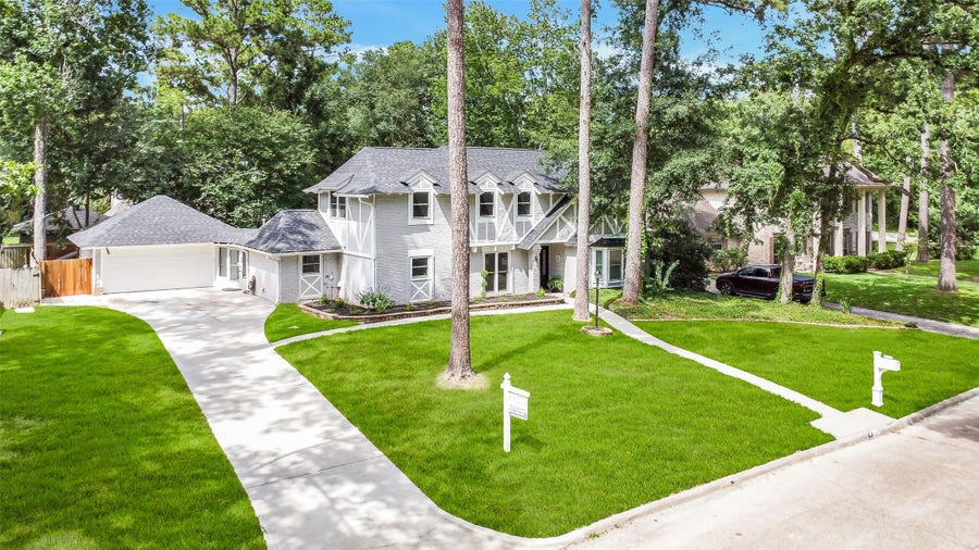 Property photo for 2219 Laurel Hill Drive, Houston, TX