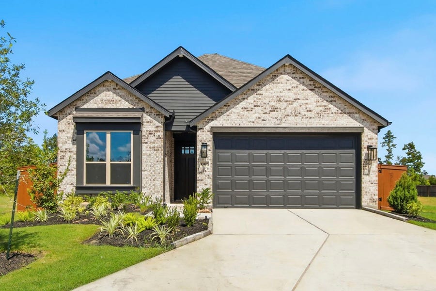 Property photo for 13105 Bridge Crest Drive, Conroe, TX
