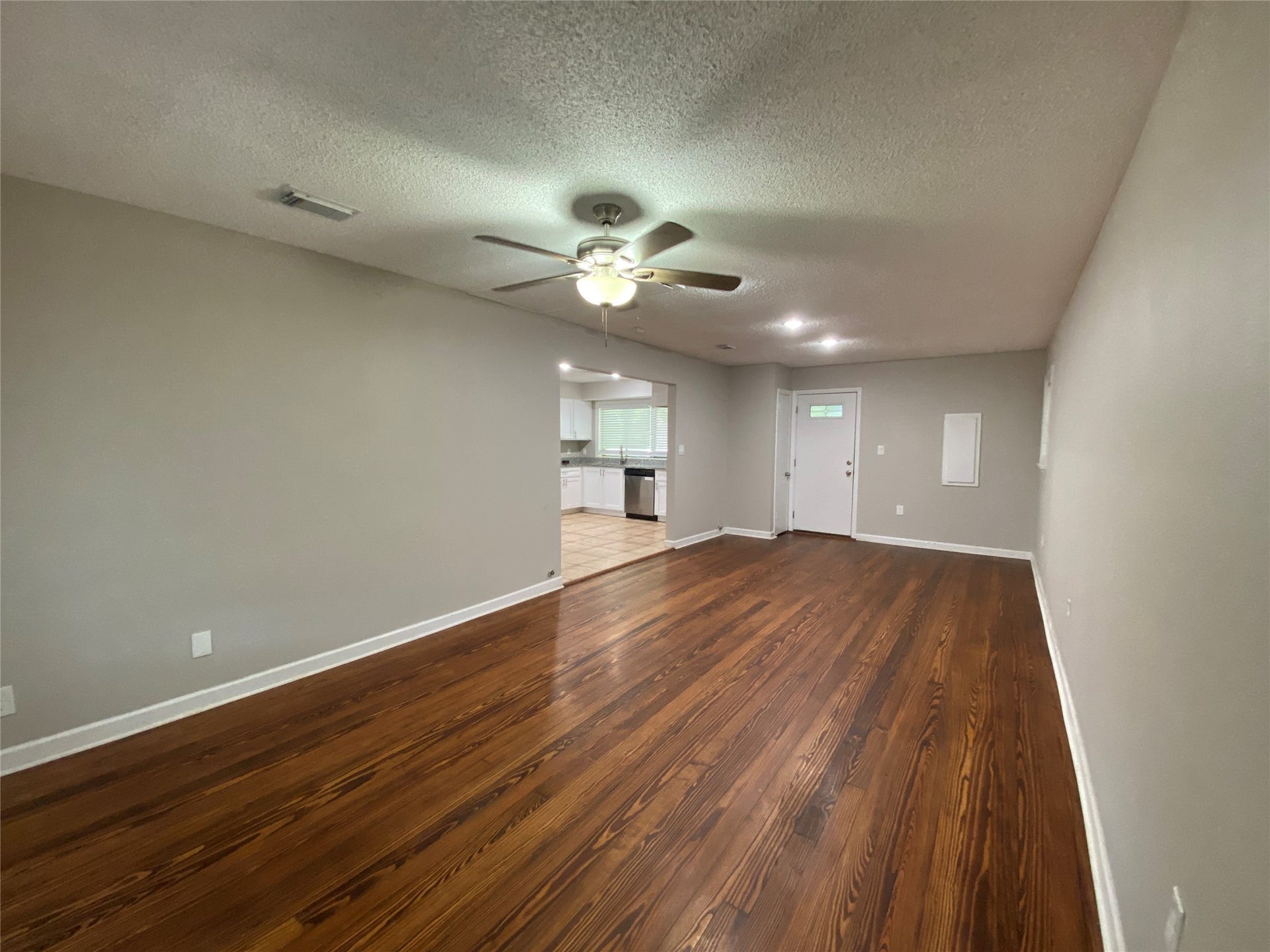 1105 Alice Street, Sweeny, TX 77480 1105 Alice Street, Sweeny, TX 77480