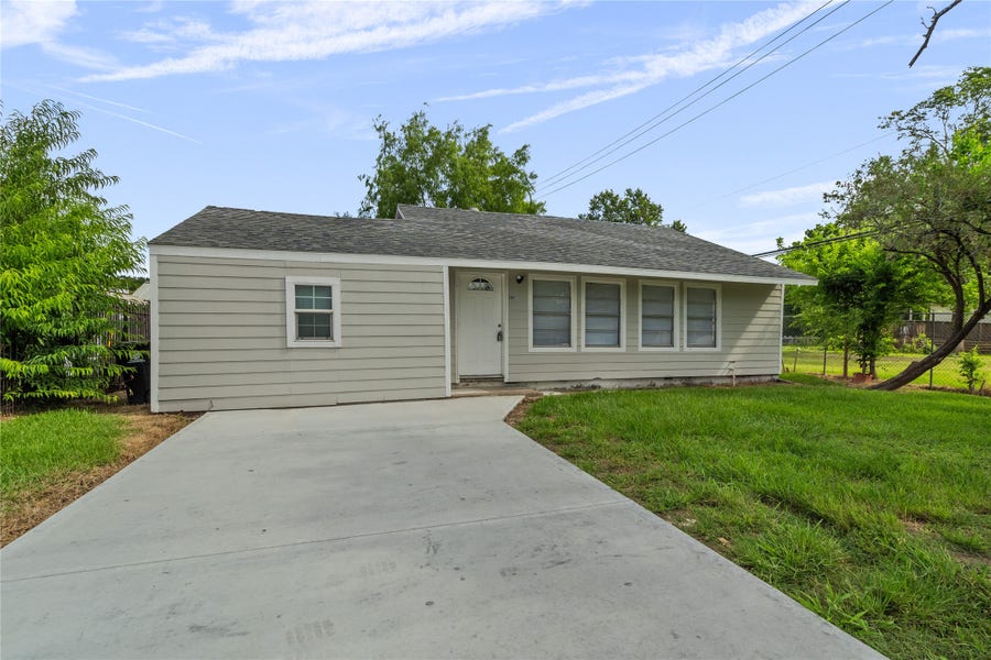 Property photo for 5931 Southville Street, Houston, TX