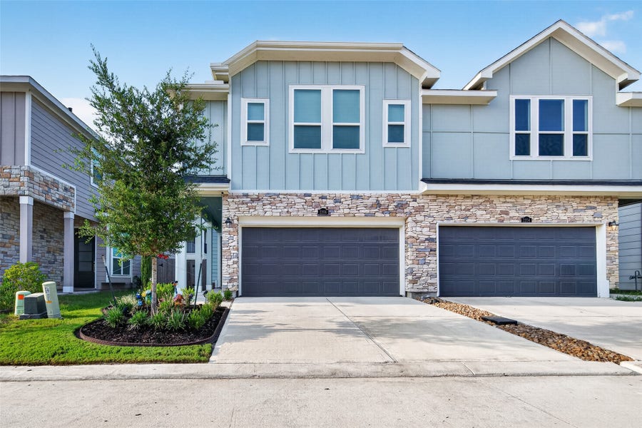 Property photo for 2206 Via Cami Lane, Houston, TX