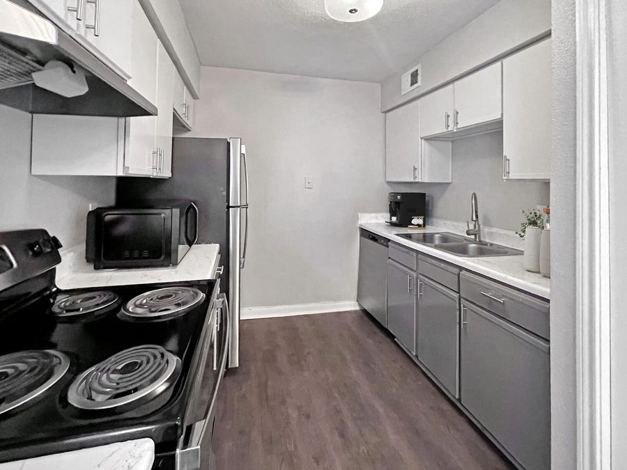 Property photo for 874 Yorkchester Dr, #139, Houston, TX