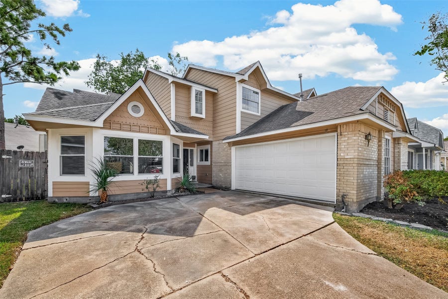 Property photo for 12747 Ashford Knoll Drive, Houston, TX