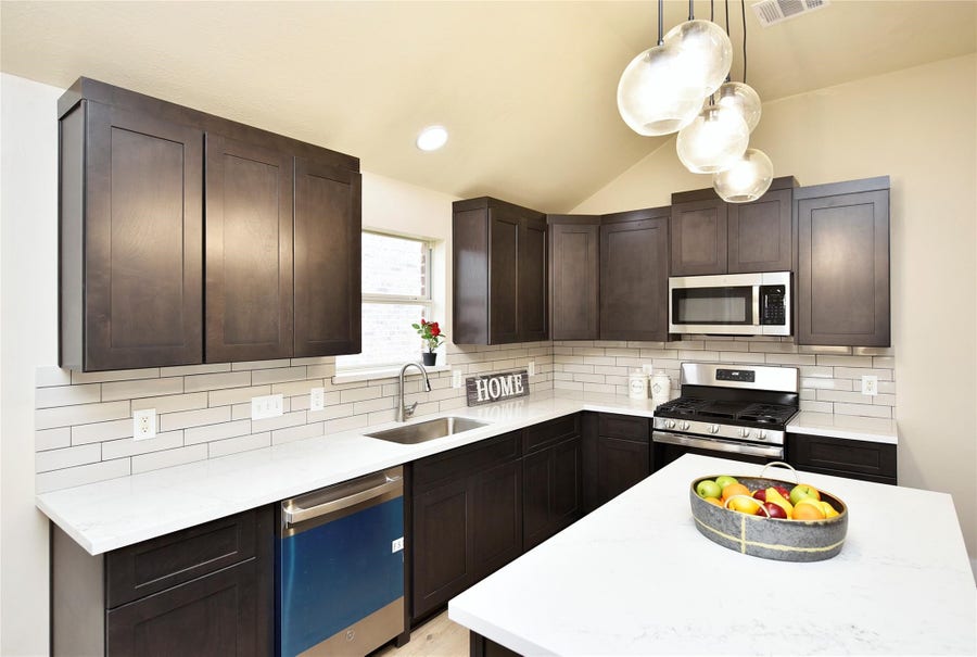Property photo for 7715 Butler Lakes Court, Rosenberg, TX