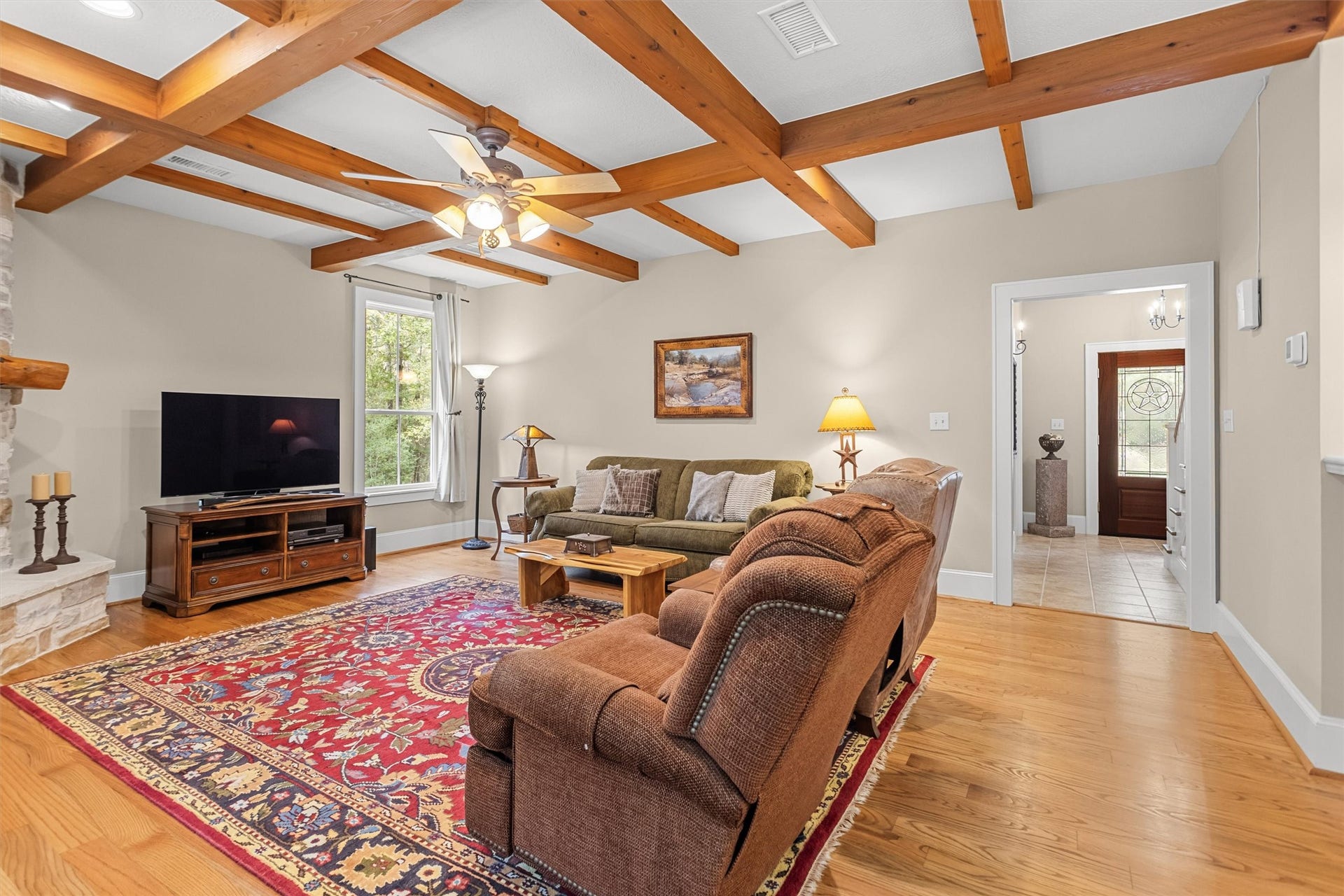 18181 Rabon Chapel Road, Montgomery, TX 77316 Plenty of room to gather and unwind