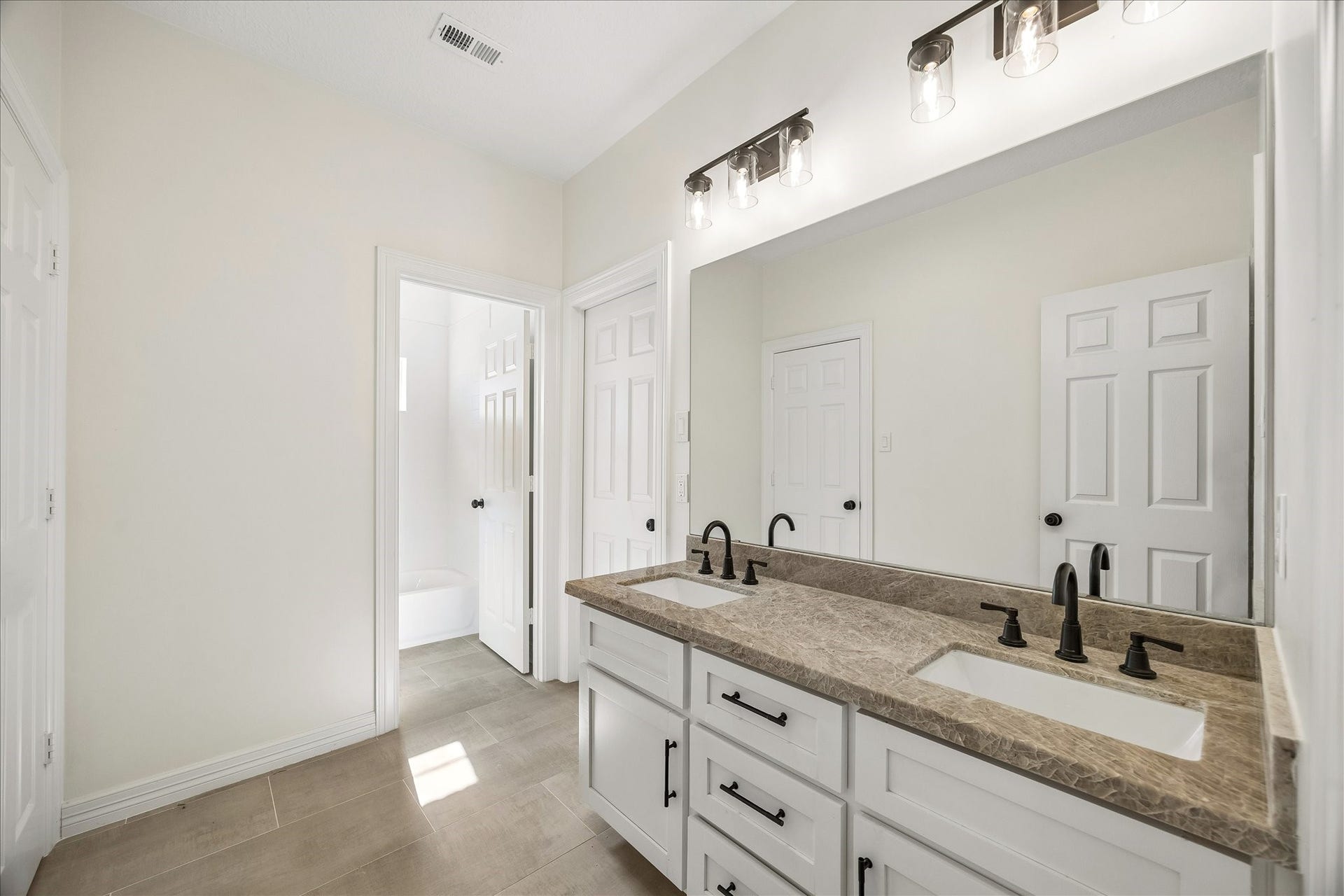 3015 River Forest Drive, Richmond, TX 77406 3015 River Forest Drive, Richmond, TX 77406
