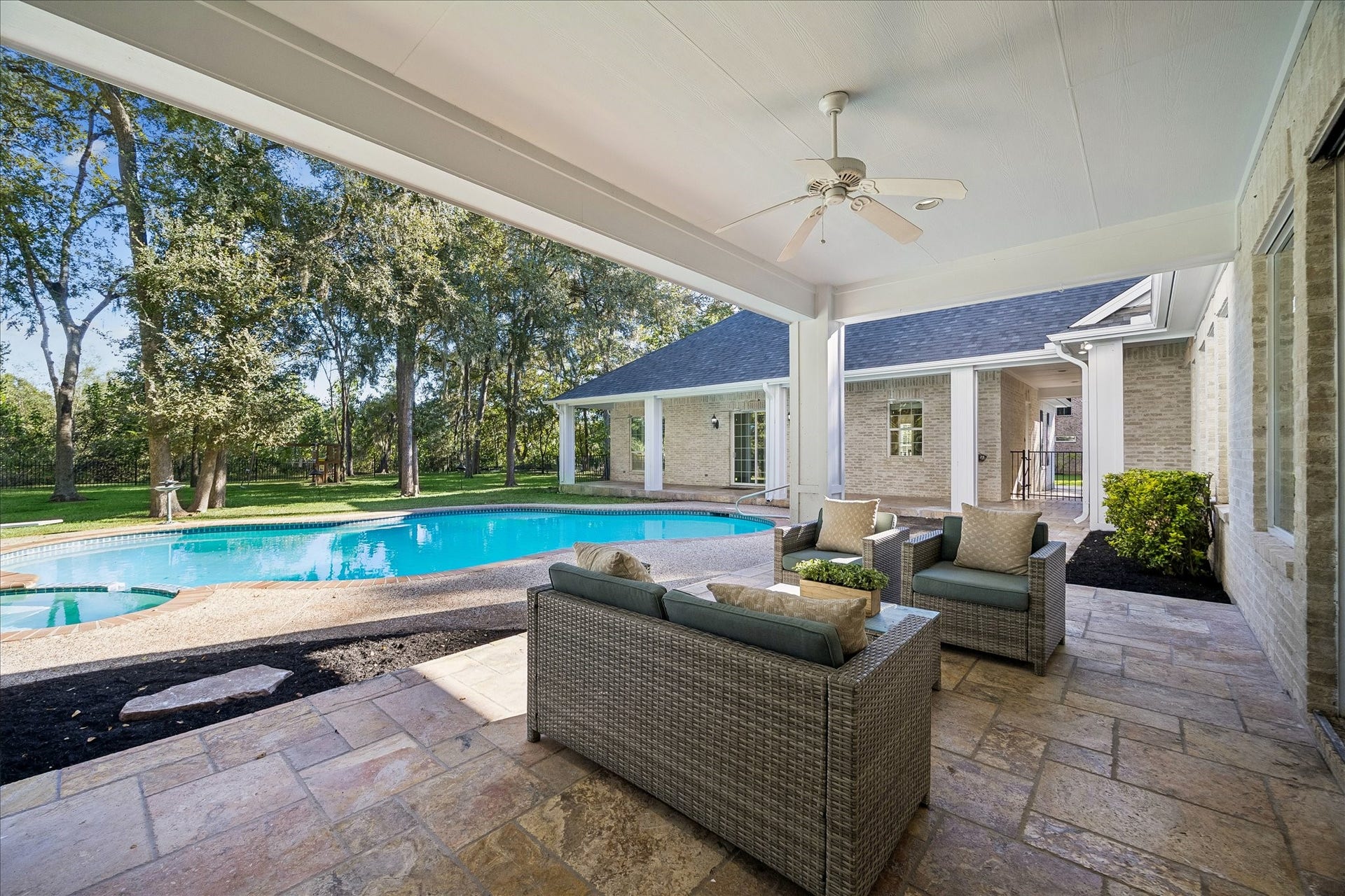 3015 River Forest Drive, Richmond, TX 77406 3015 River Forest Drive, Richmond, TX 77406