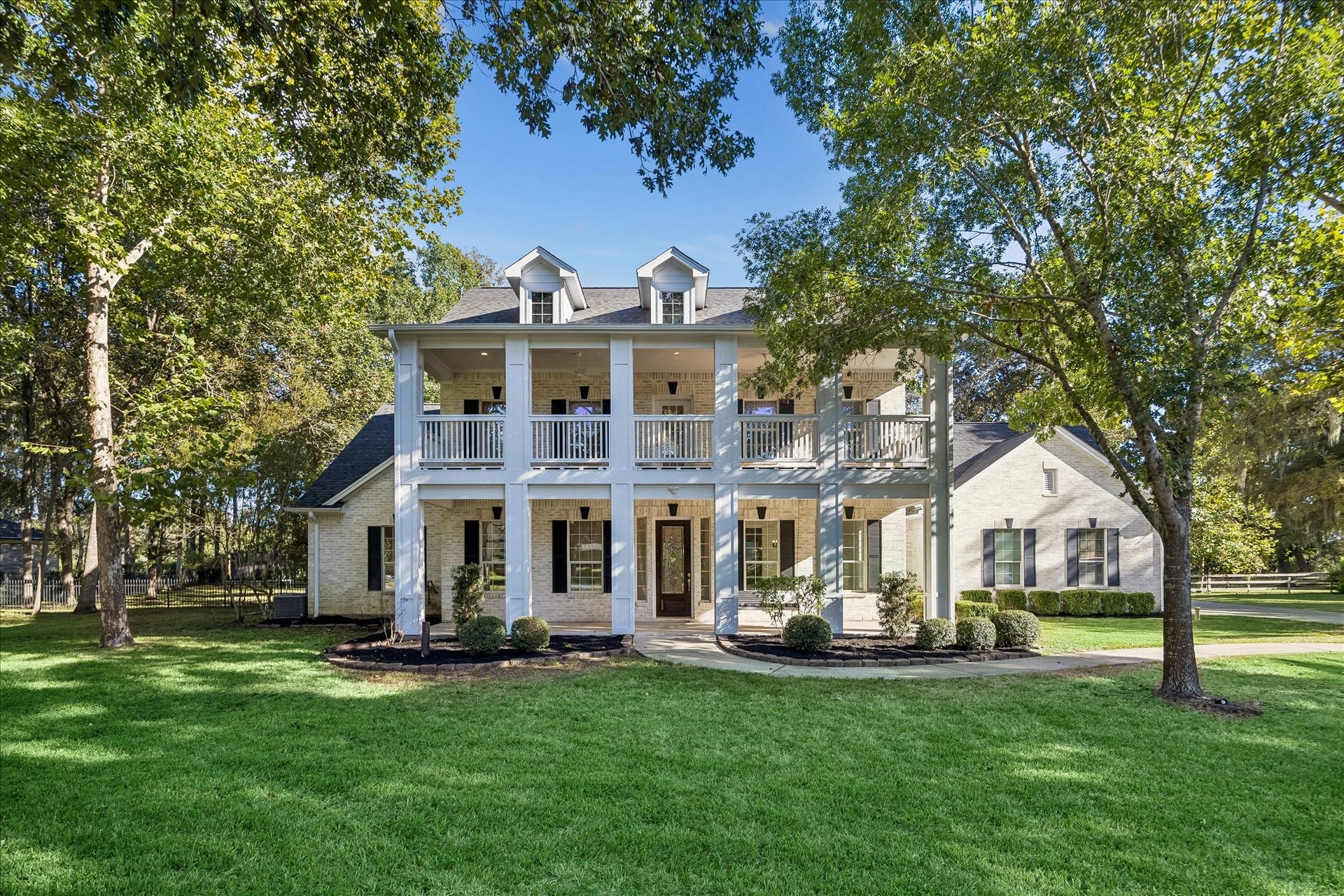 3015 River Forest Drive, Richmond, TX 77406 3015 River Forest Drive, Richmond, TX 77406