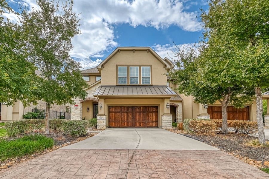 Property photo for 23 Silver Rock Drive, Tomball, TX