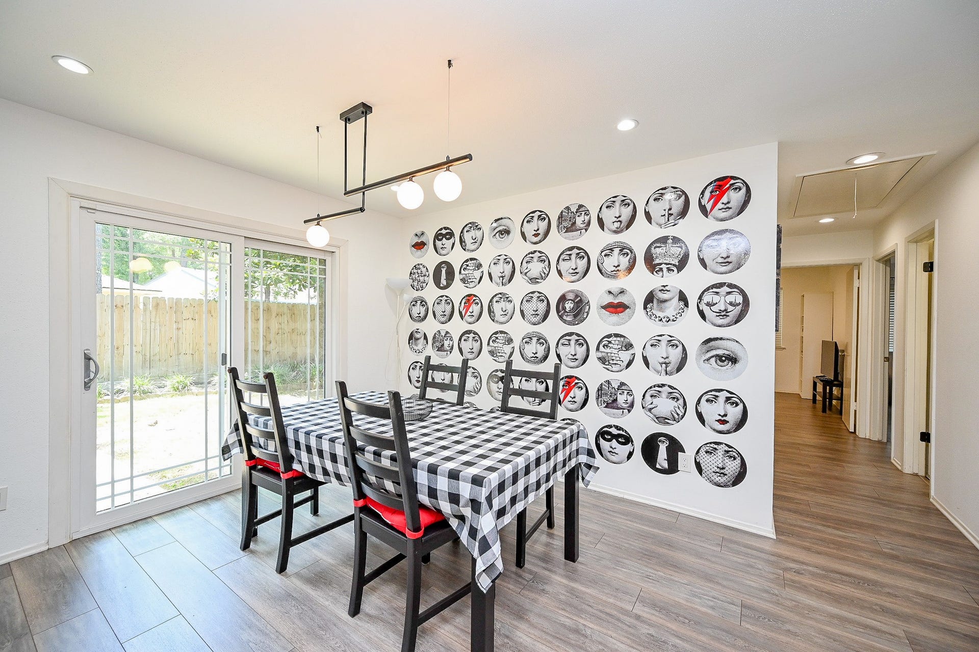 5 Rock Pine Court, The Woodlands, TX 77381 5 Rock Pine Court, The Woodlands, TX 77381